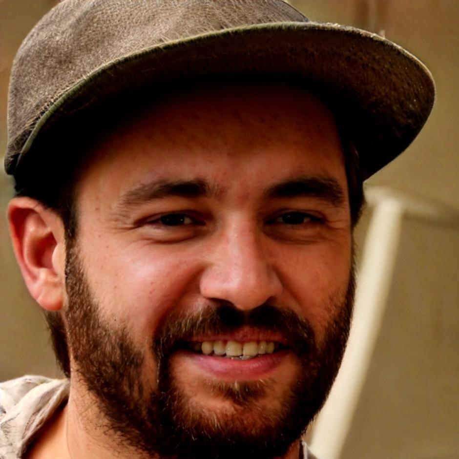 Carlos Mendoza, Especialista de Soporte Técnico